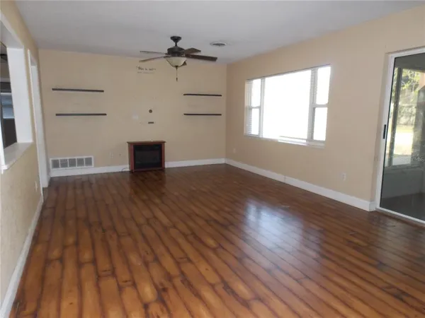 $278,000 | 1827 Southeast 7th Avenue, Ocala, FL 34471