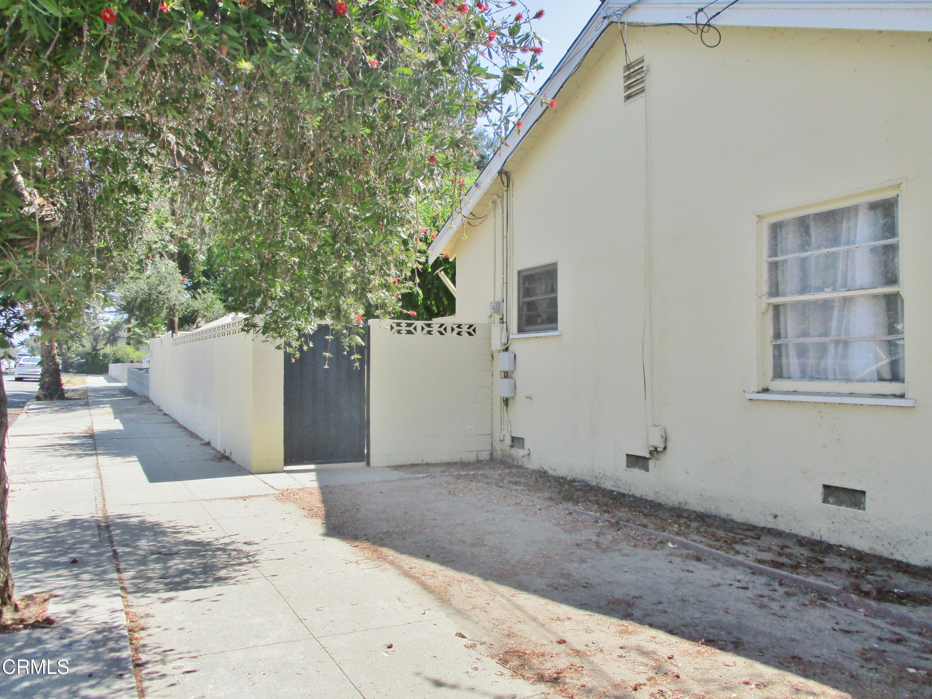 545 Ojai Road Santa Paula, CA 93060 - Photo 5 of 6 545 Ojai Rd 005