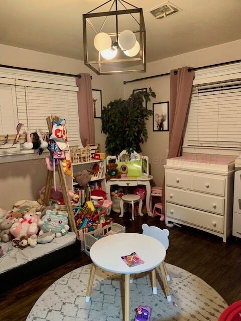 619 South Indiana Street Perryton, TX 79070 - Photo 23 of 28 2nd Bedroom