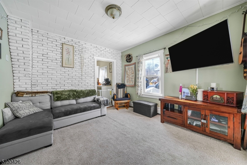 62 High Street Franklin, NJ 07416 - Photo 5 of 26