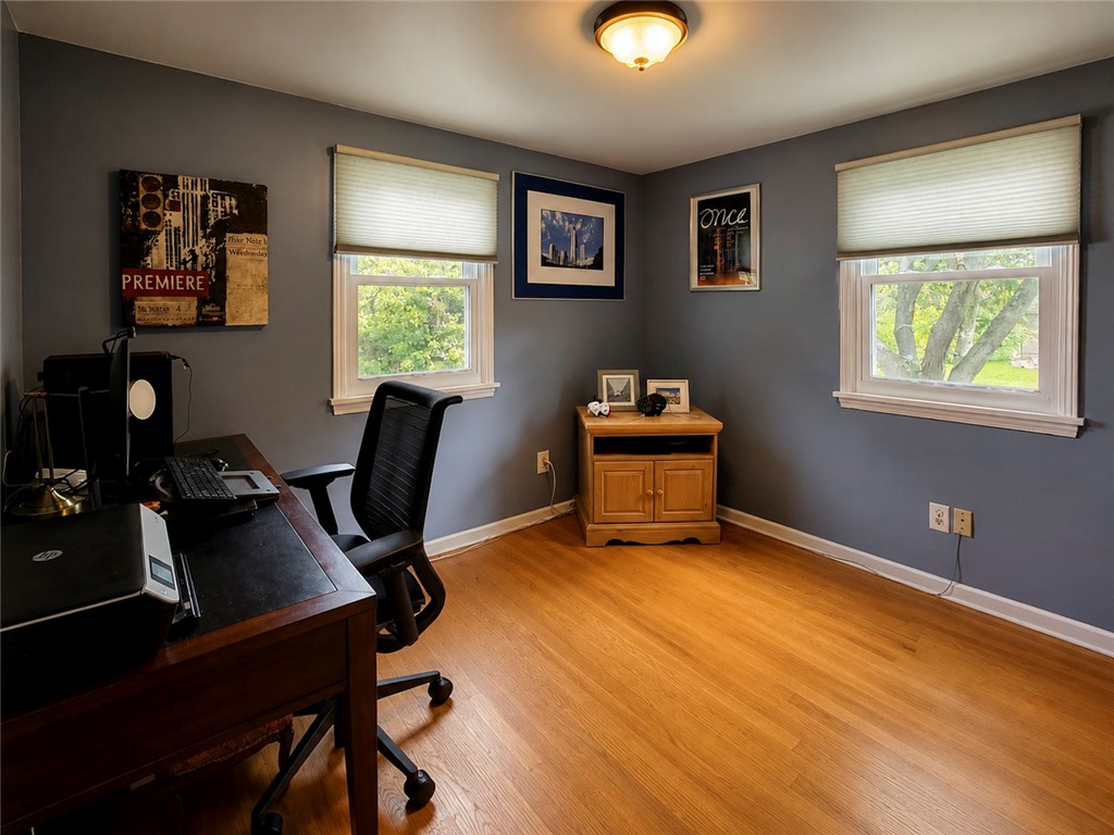 76 Bromley Road Pittsford, NY 14534 - Photo 35 of 50