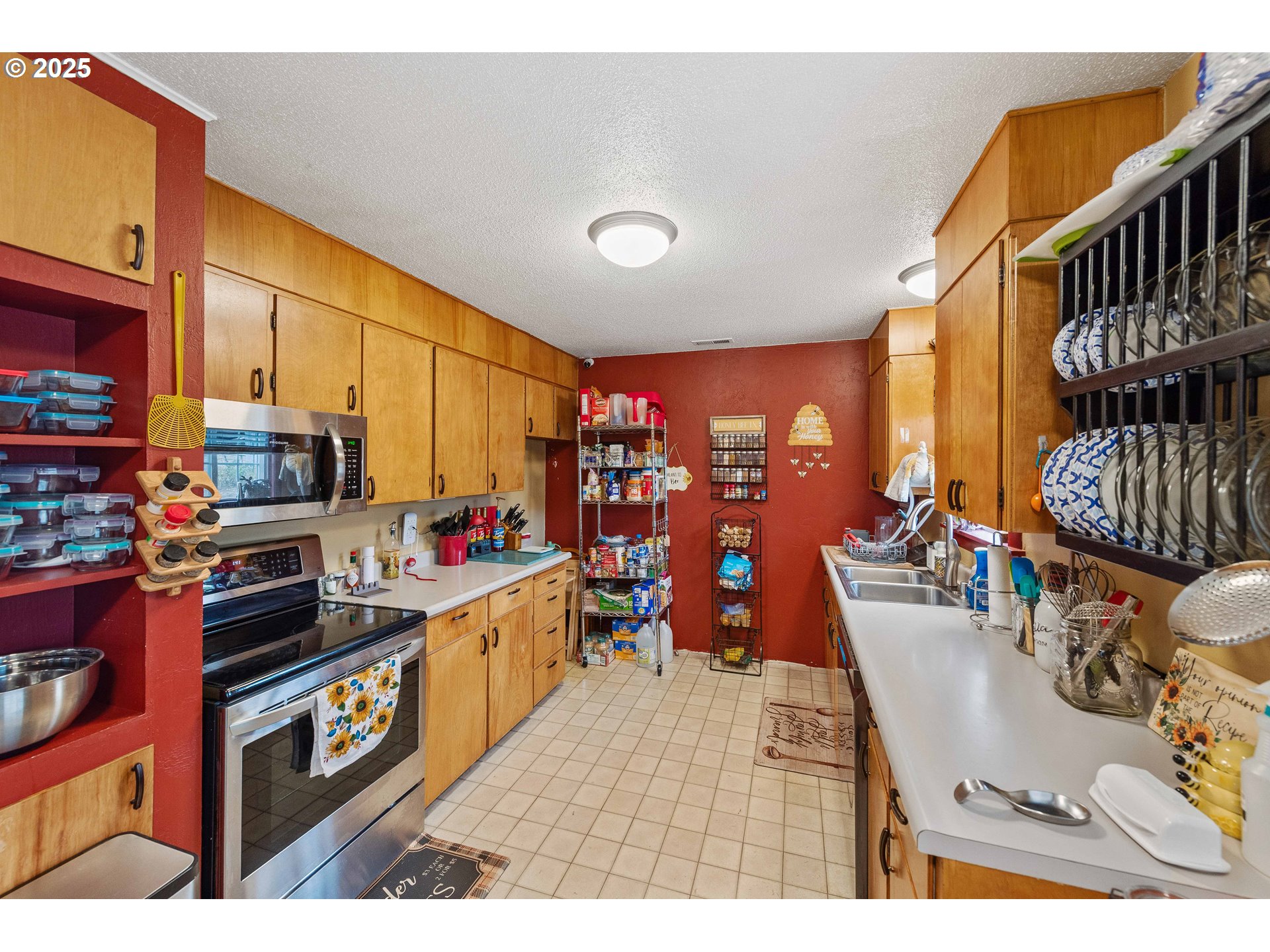 209 Dodson View Road Roseburg, OR 97471 - Photo 16 of 43 Gallery Image 16