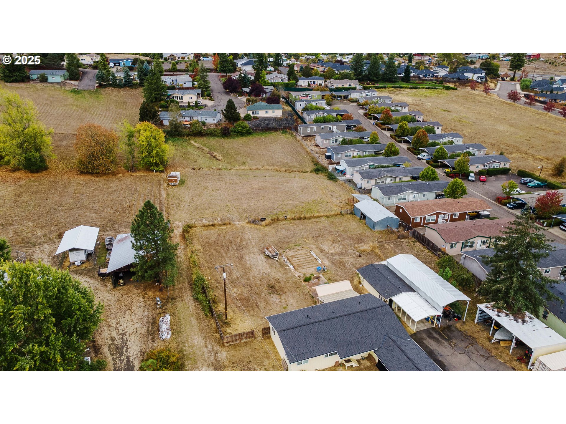 209 Dodson View Road Roseburg, OR 97471 - Photo 37 of 43 Gallery Image 37