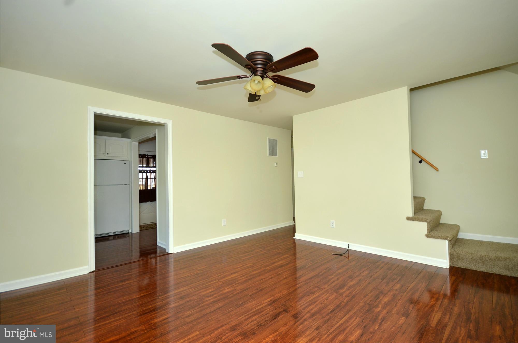 8709 Littlewood Road Baltimore, MD 21234 - Photo 4 of 19 LIVING ROOM