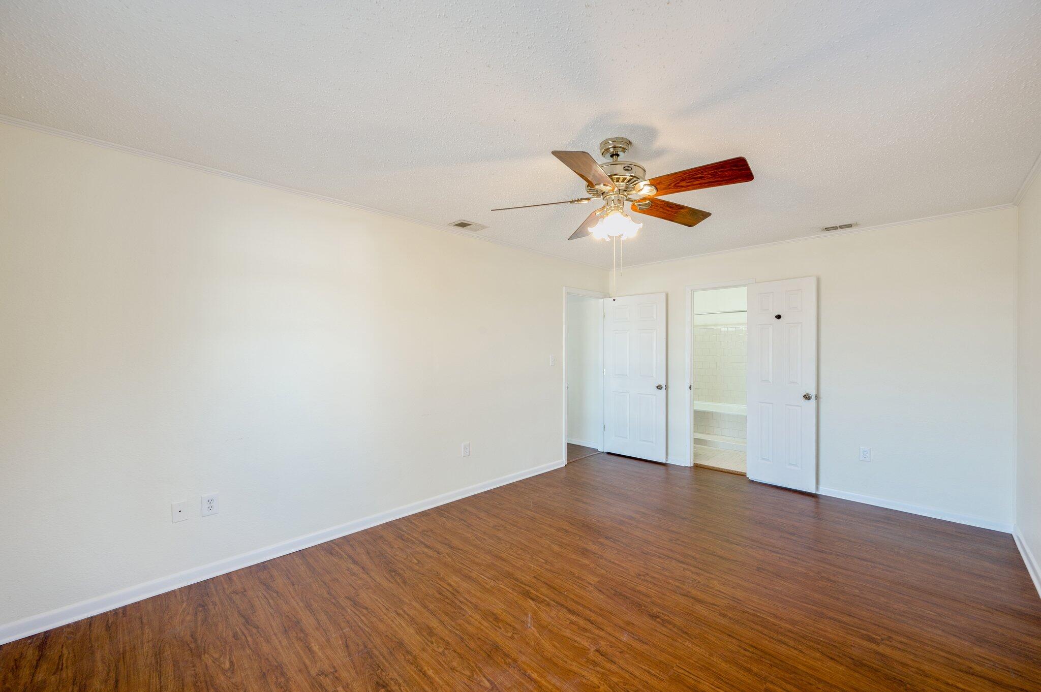 770 Lakeview Drive DeFuniak Springs, FL 32433 - Photo 33 of 33 33-web-or-mls-770 Lakeview Dr-29