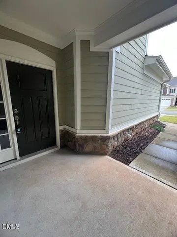 $2,200 | 115 Willow View Lane, Apex, NC 27539