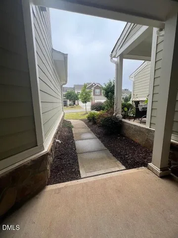 $2,200 | 115 Willow View Lane, Apex, NC 27539