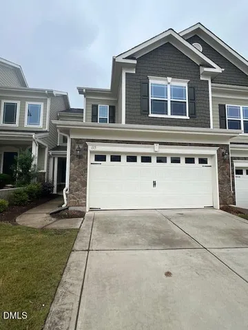 $2,200 | 115 Willow View Lane, Apex, NC 27539