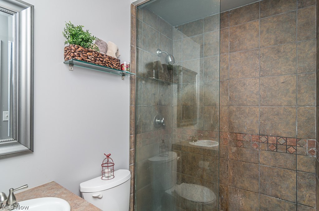 12213 Windcliff Road Strongsville, OH 44136 - Photo 14 of 26 Gallery Image 14