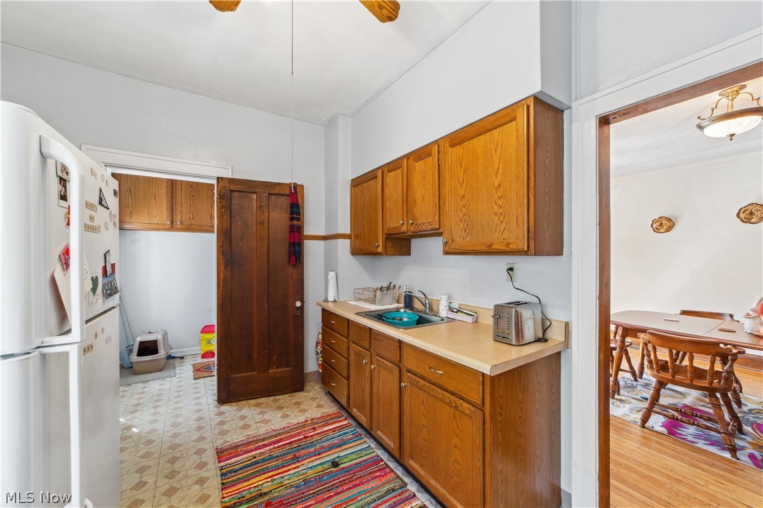 2430 Overlook Road Cleveland, OH 44106 - Photo 8 of 36