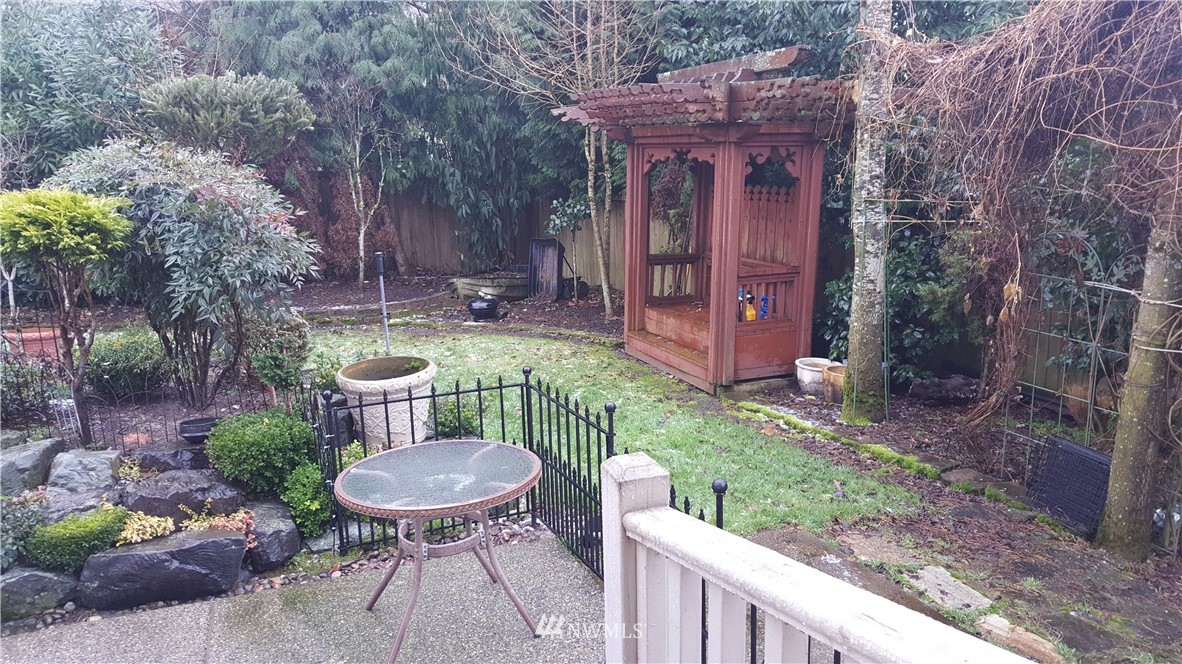 21005 37th Avenue Southeast Bothell, WA 98021 - Photo 19 of 20