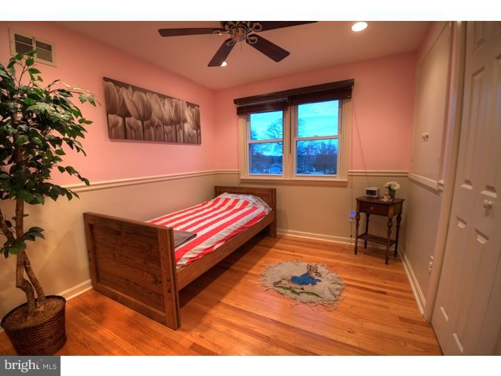 2877 Joyce Road Abington, PA 19001 - Photo 14 of 24 Bedroom 3