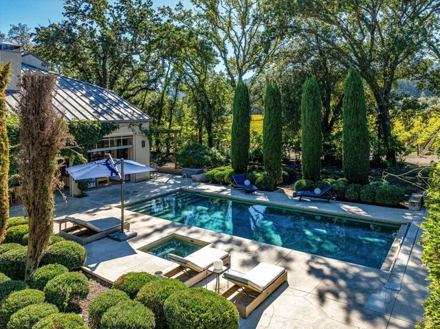 a view of a tennis court