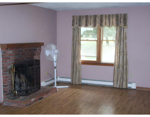 77 Indian Run Road, Unit 1 Bellingham, MA 02019 - Photo 9 of 14