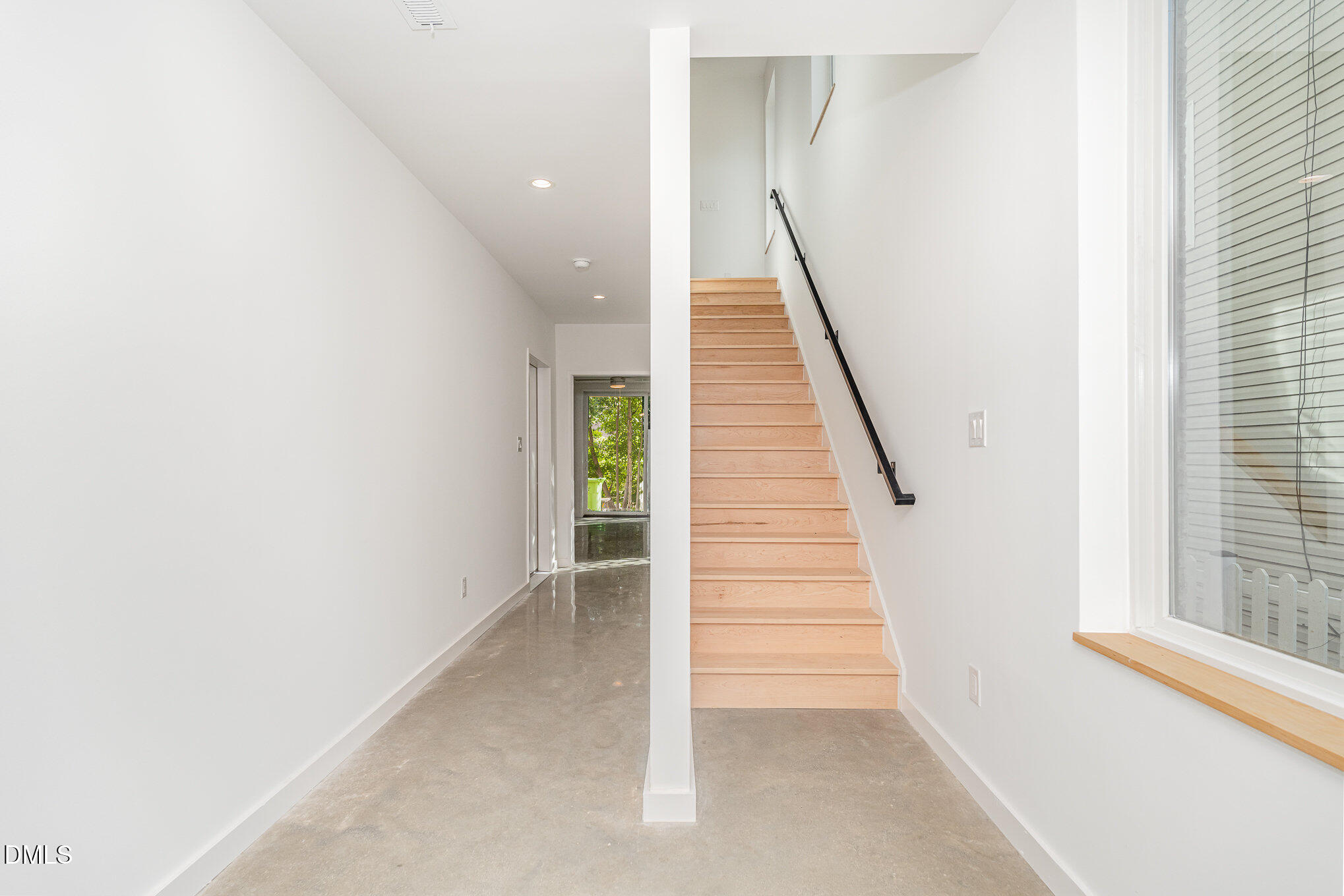 515 West Lenoir Street, Unit 102 Raleigh, NC 27601 - Photo 2 of 41 a view of entryway