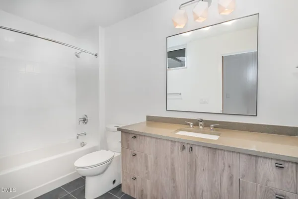 $5,750 | 515 West Lenoir Street, Unit 102, Raleigh, NC 27601