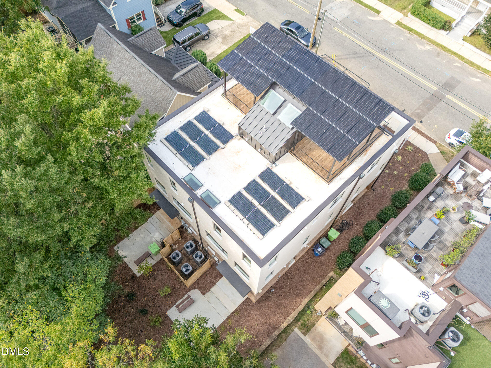 515 West Lenoir Street, Unit 102 Raleigh, NC 27601 - Photo 36 of 41 an aerial view of a house