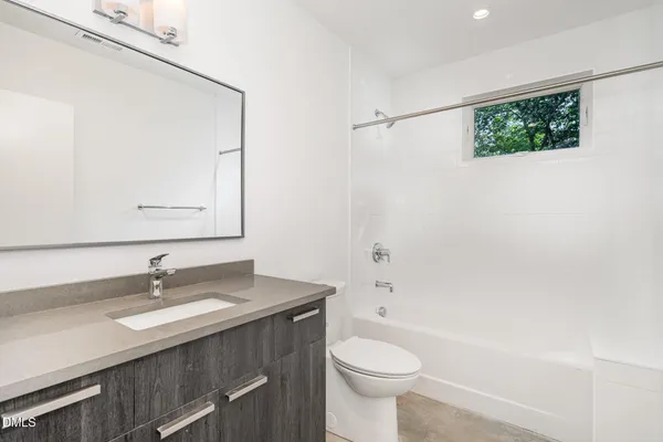$5,750 | 515 West Lenoir Street, Unit 102, Raleigh, NC 27601