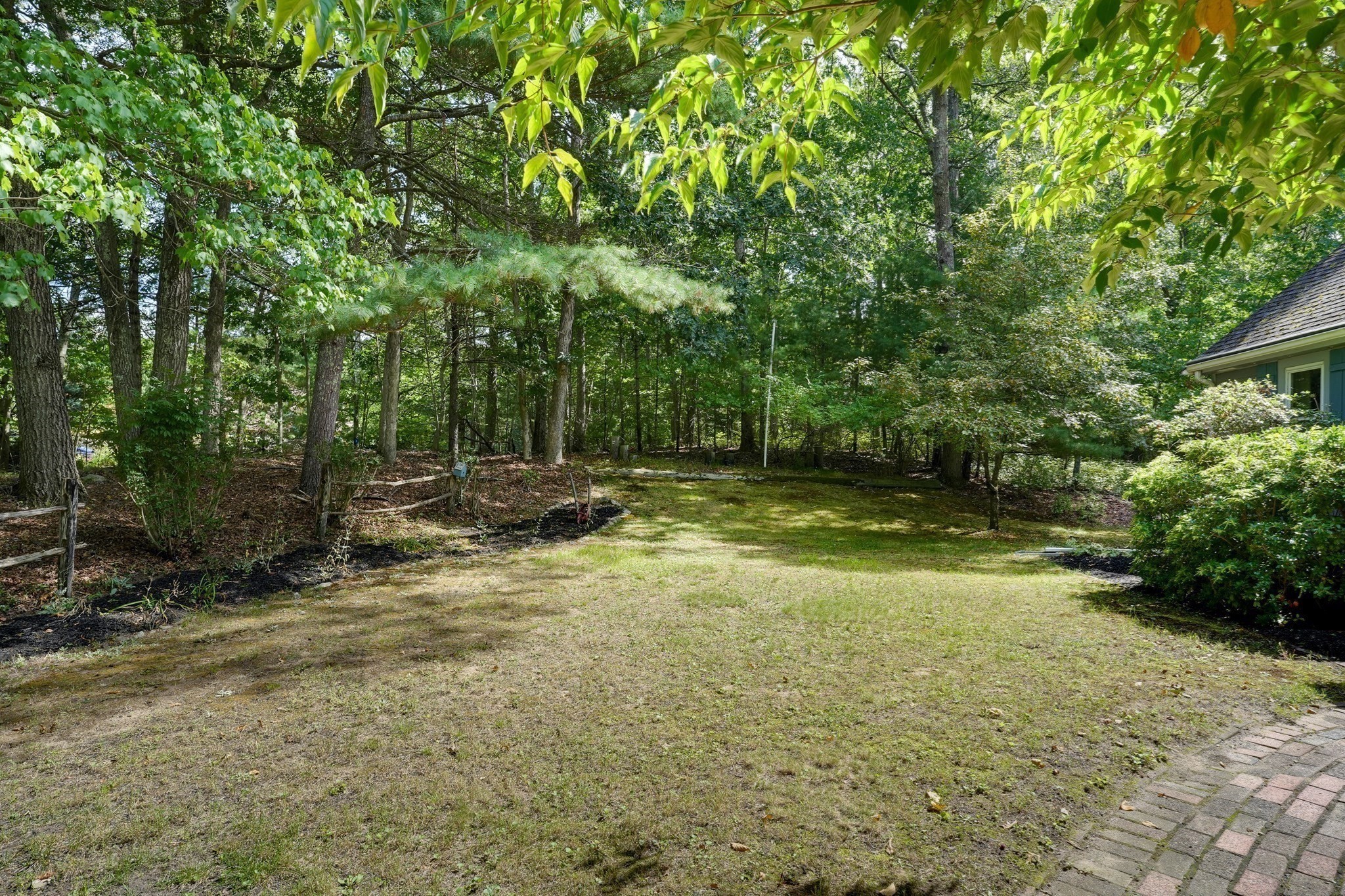 8 Fales Road Plainville, MA 02762 - Photo 28 of 31 Gallery Image 28