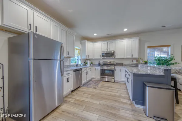 $528,699 | 410 Fleeta Williams Way, Sevierville, TN 37862