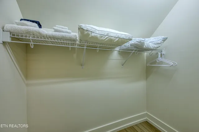 $528,999 | 410 Fleeta Williams Way, Sevierville, TN 37862