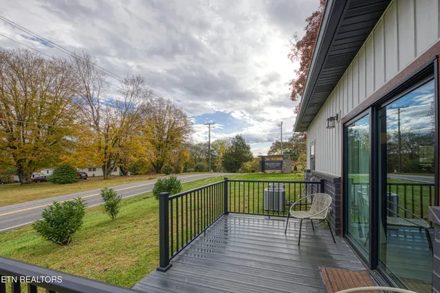 $528,999 | 410 Fleeta Williams Way, Sevierville, TN 37862