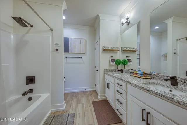 $528,999 | 410 Fleeta Williams Way, Sevierville, TN 37862