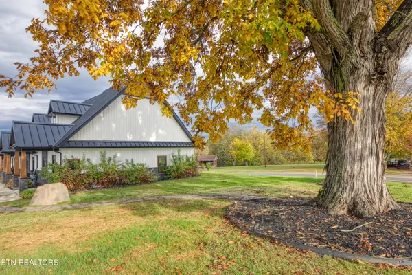 $528,699 | 410 Fleeta Williams Way, Sevierville, TN 37862