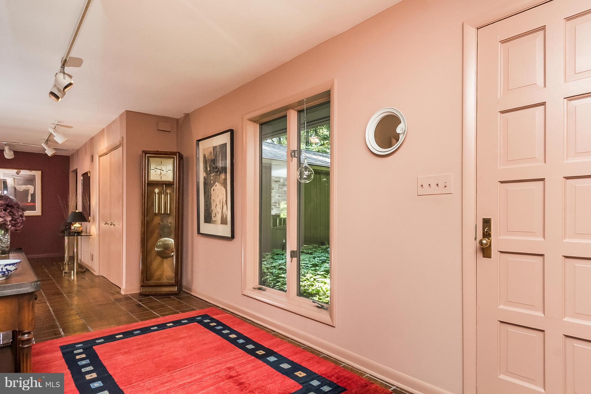 1315 Western Run Road Cockeysville, MD 21030 - Photo 3 of 24 Foyer