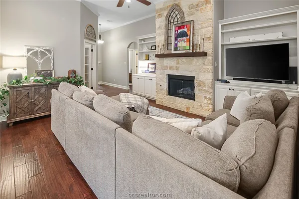 $345,000 | 2401 Norham Drive, College Station, TX 77845