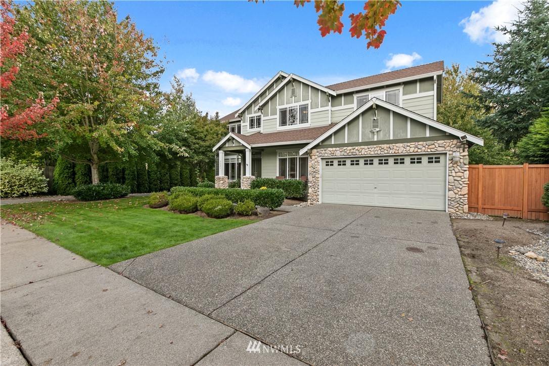 3621 152nd Street Southeast Bothell, WA 98012 - Photo 1 of 1 front view of a house with a yard