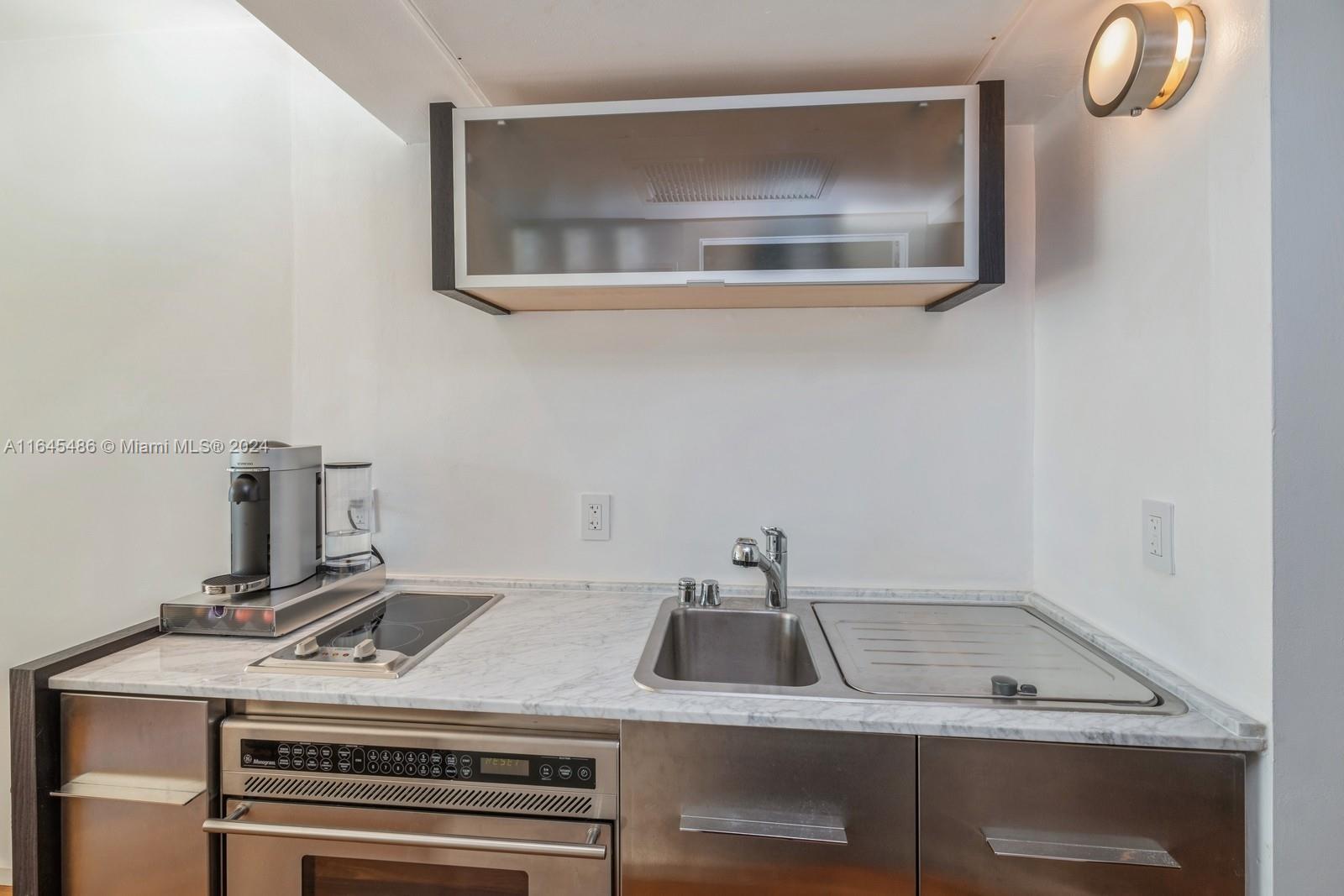 1601 West Avenue, Unit 208 Miami Beach, FL 33139 - Photo 12 of 16