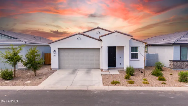 $469,900 | 2487 East Boulder Avenue, Apache Junction, AZ 85119