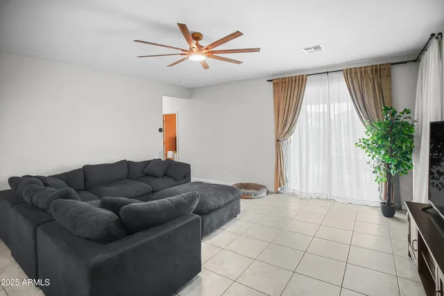 $469,900 | 2487 East Boulder Avenue, Apache Junction, AZ 85119