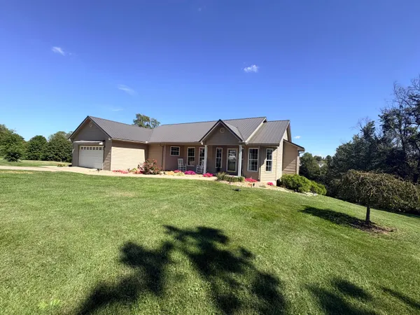 $479,500 | 6003 Tobacco Road, Maysville, KY 41056