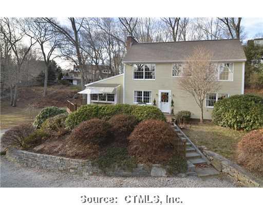 19 Mallard Point Road Essex, CT 06426 - Photo 1 of 1 Exterior Front.