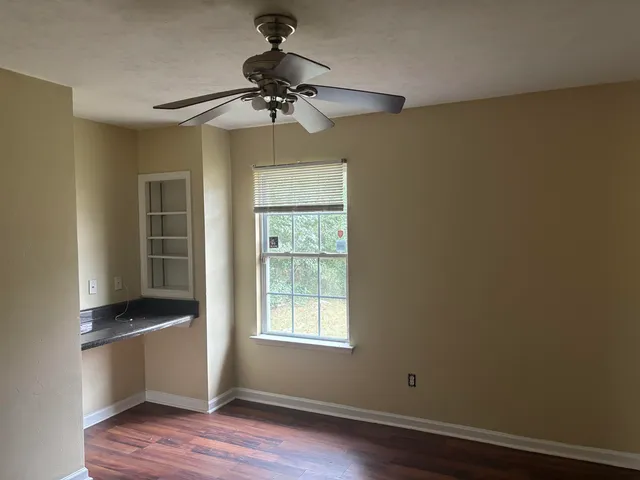 $1,600 | 877 Medical Commons Court, Tallahassee, FL 32310
