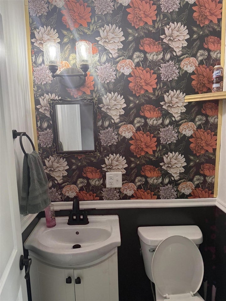 122 High Street Rives Junction, MI 49277 - Photo 8 of 19 Gallery Image 8