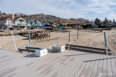 $2,500,000 | 235 Key Lane, Chelan, WA 98816
