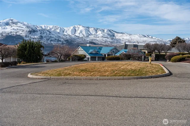 $2,500,000 | 235 Key Lane, Chelan, WA 98816