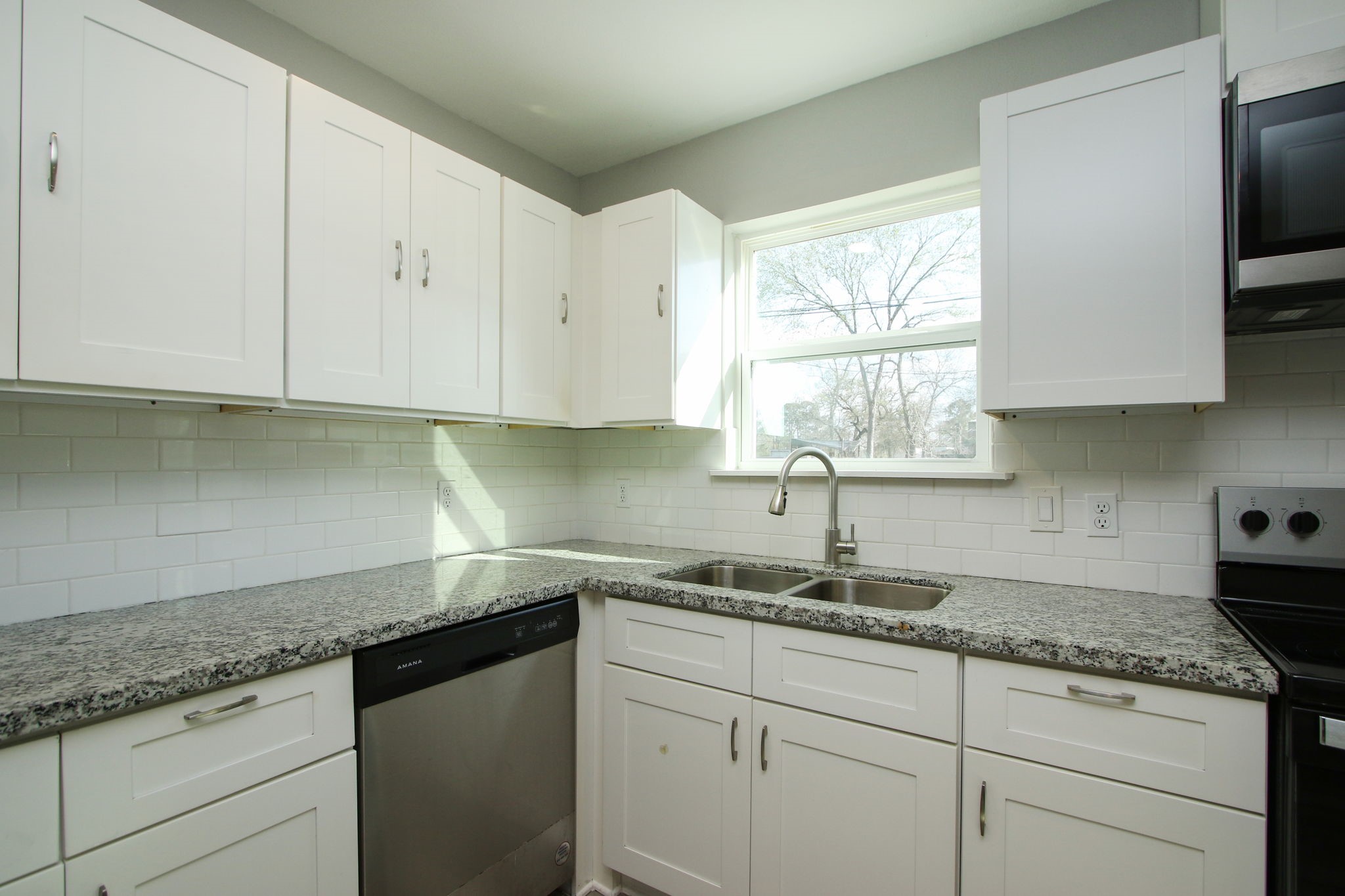 5709 Breland Street, Unit A Houston, TX 77016 - Photo 11 of 30