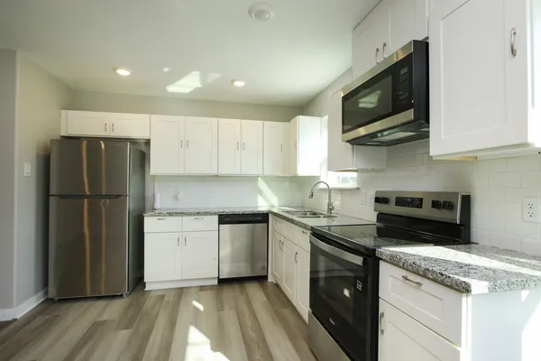 $1,600 | 5709 Breland Street, Unit A, Houston, TX 77016