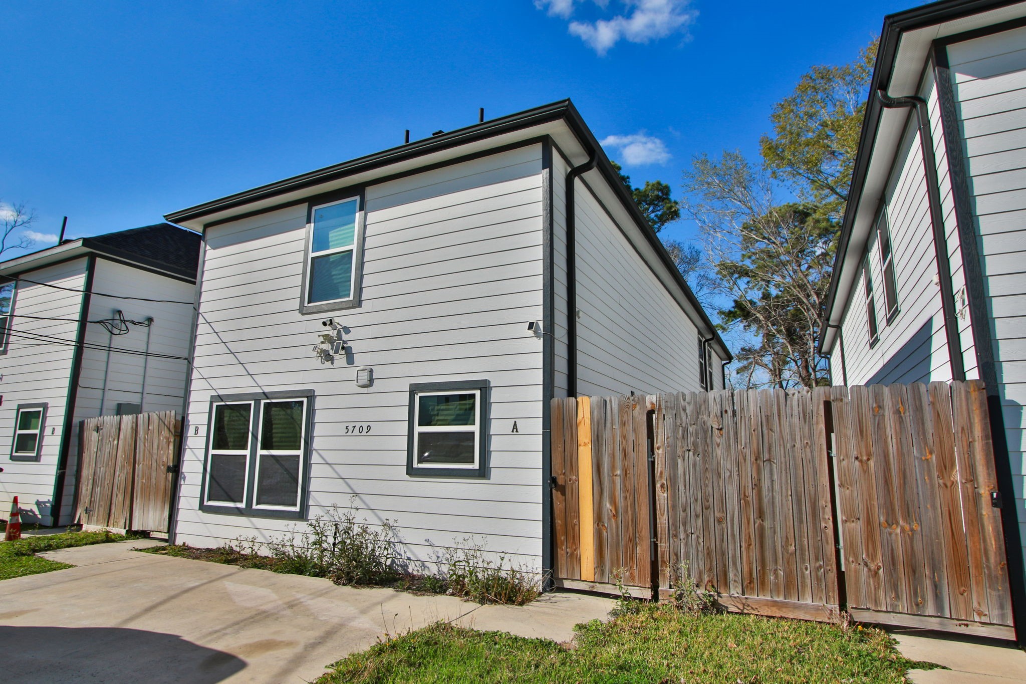 5709 Breland Street, Unit A Houston, TX 77016 - Photo 2 of 30