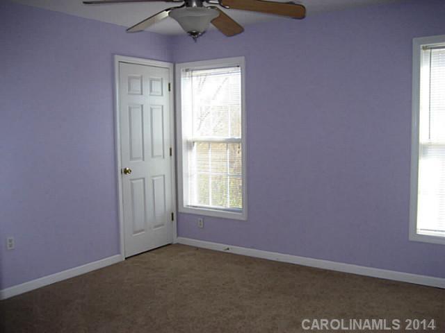 906 Houston Heights Road Charlotte, NC 28262 - Photo 11 of 15