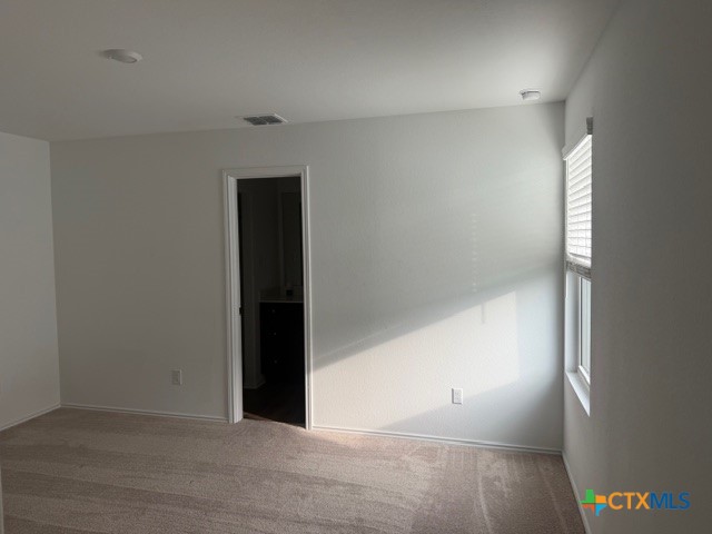 460 Marty Allen Loop Jarrell, TX 76537 - Photo 5 of 11 Bedroom 1