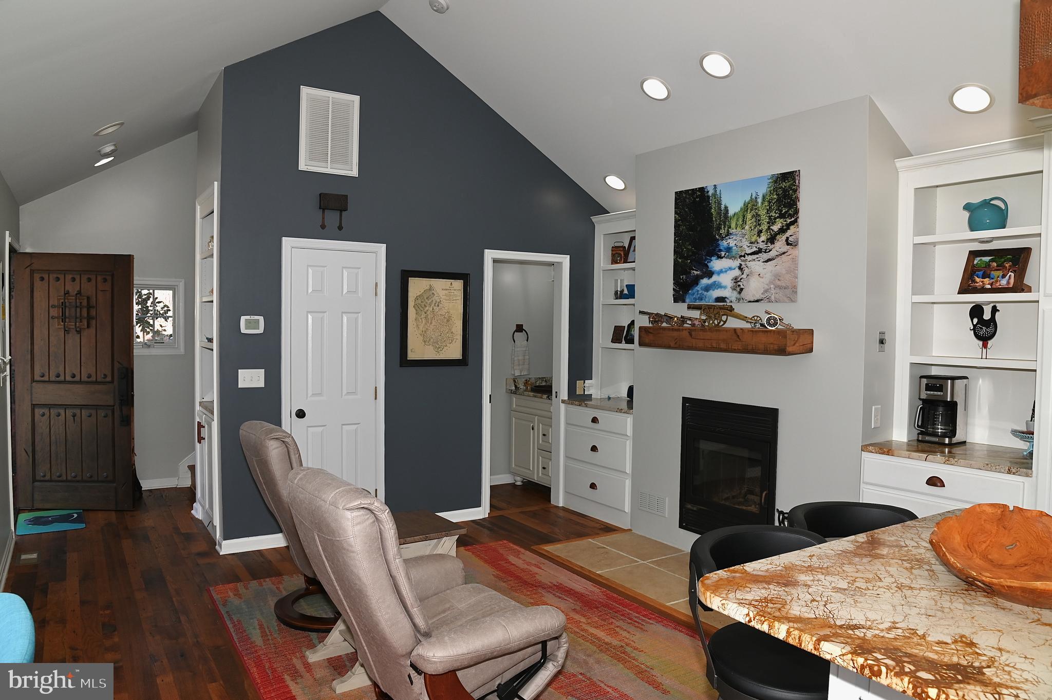 4601 South Blue Ridge Turnpike Rochelle, VA 22738 - Photo 12 of 49