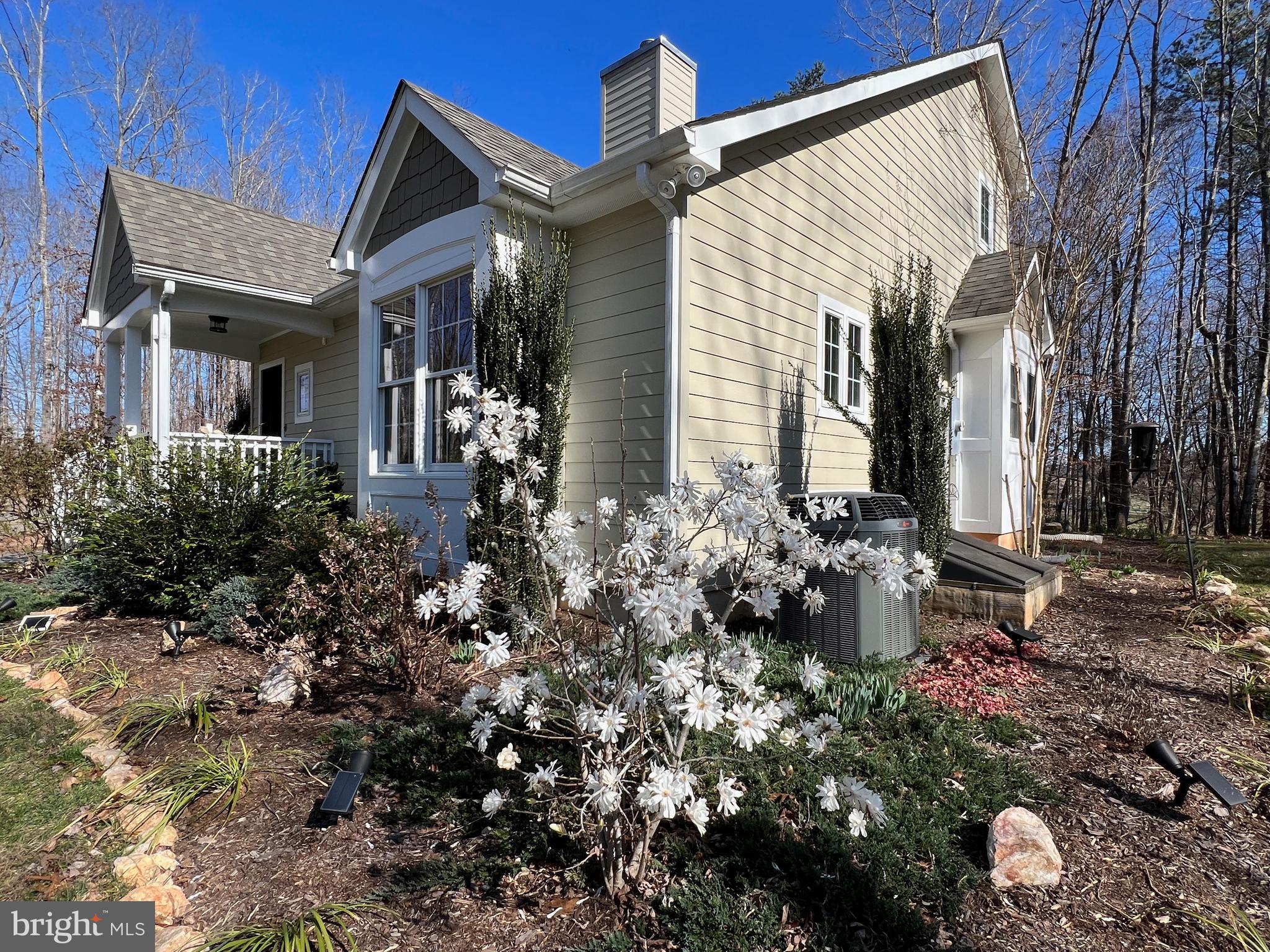 4601 South Blue Ridge Turnpike Rochelle, VA 22738 - Photo 2 of 49