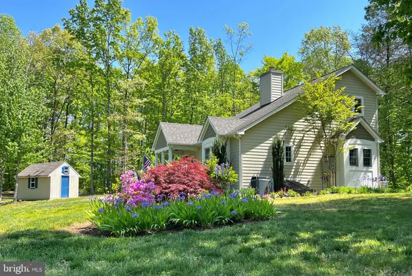 $495,000 | 4601 South Blue Ridge Turnpike, Rochelle, VA 22738