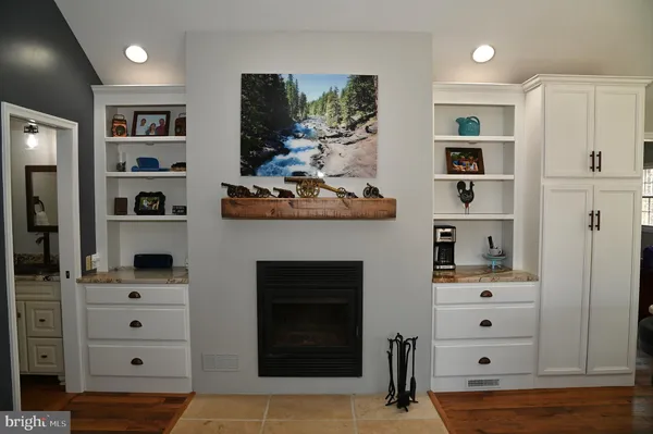 $495,000 | 4601 South Blue Ridge Turnpike, Rochelle, VA 22738