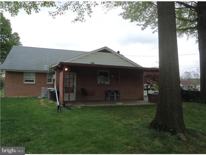 3200 Stoudts Ferry Bridge Road Reading, PA 19605 - Photo 5 of 18 Exterior Back
